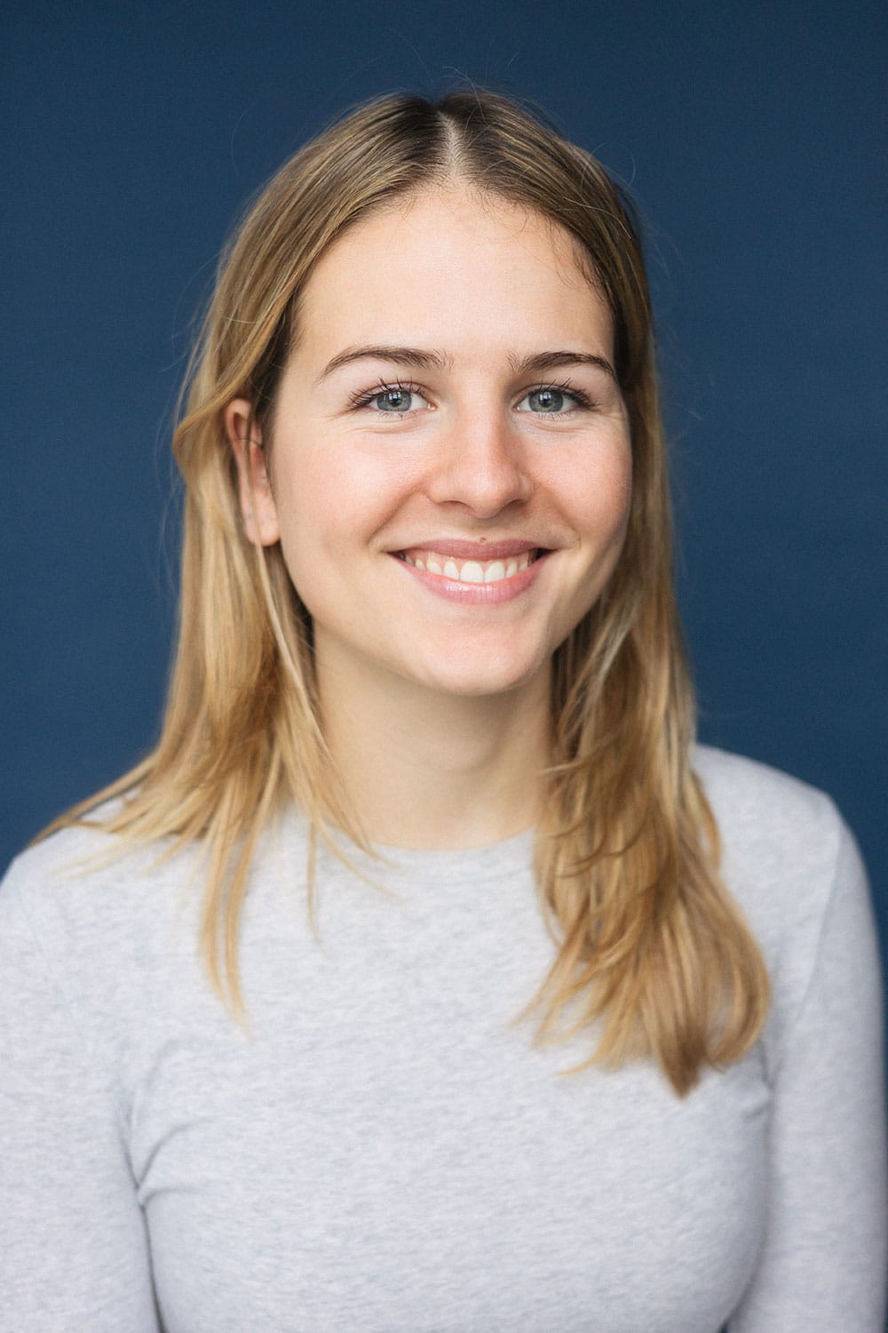 Enya Ernst, Actors Agency Osman, Schauspielagentur