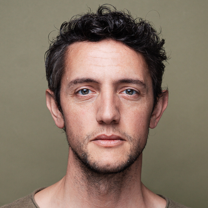 Yilmaz Bayraktar, Actors Agency Osman