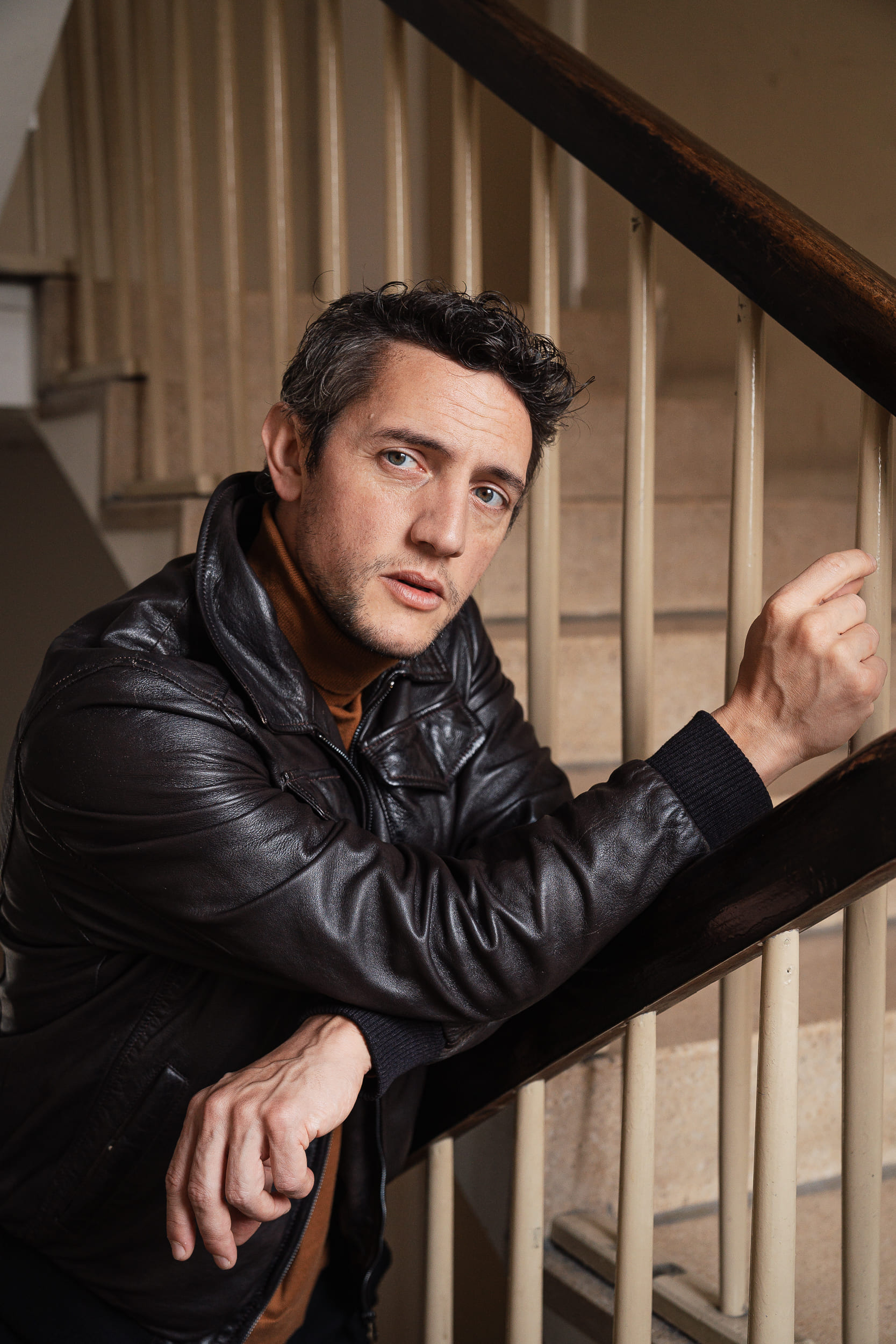 Yilmaz Bayraktar, Actors Agency Osman